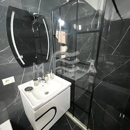 2 Bedrooms 120m2 Голем